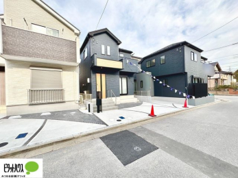 �O�ώʐ^�@�O�ʓ��H�܂ތ��n�ʐ^