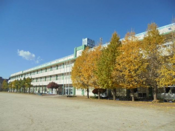 �@�D���s���юR�����w�Z �k��6���B 450m