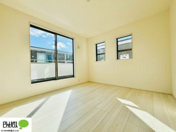 �Q���@�o���R�j�[�ւƑ������邢�����B