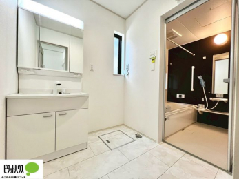 ���ʑ�E���ʏ��@�{�H��ʐ^�@�g������̂����O�ʋ��B24���Ԋ��C�̊��C��Ƒ������萴�����̂�����ʎ��ł��B