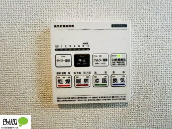 �g�C���@�{�H��ʐ^�@�������̂���^�����ȃg�C��