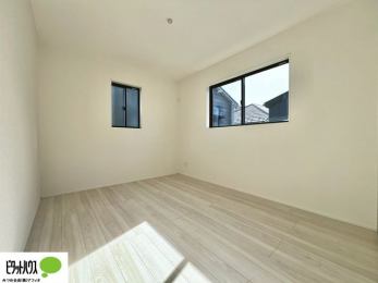 ���[�@�w�т̎��Ԃ��V�Ԏ��Ԃ���؂ɂł���q�ǂ������B�Ƌ�̔z�u�����₷���V���v���Ȑ݌v�ŁA�������K�Ɏg���܂��B