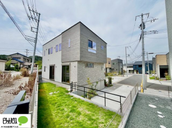 �O�ώʐ^�@�O�ʓ��H�܂ތ��n�ʐ^