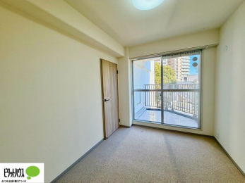 ���[�@�o���R�j�[�ւƑ������邢�����B