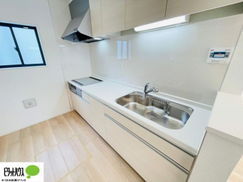 �L�b�`���@�{�H��ʐ^�@������ꂵ�₷��3���R�����B�����̎��ԒZ�k���ł��āA�X���[�Y�ɗ����ł��܂��B