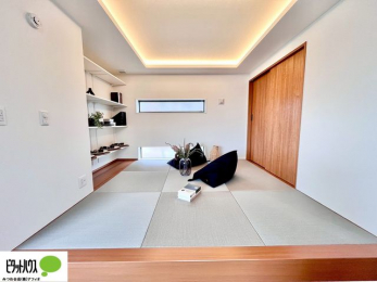 ���̑����ρ@�a���́A���q�l�ƗV�񂾂�A�Ǝ���������A�����Q�Ȃǎg������l�X�ł�