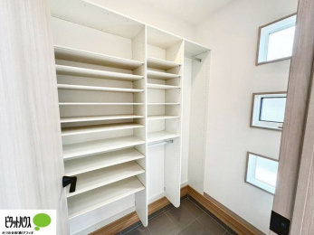 ���ց@�Ƒ��݂�Ȃ̌C�������Ղ���[�ł���V���[�Y�{�b�N�X