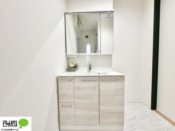 ���ʑ�E���ʏ��@�{�H��ʐ^�F�傫�ȋ��Ō��₷�����ʉ��ϑ�