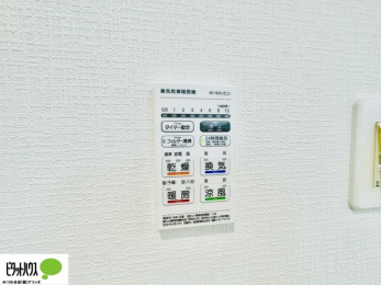 ���̑��@�{�H��ʐ^�@24���Ԋ��C�E���C�E�����E�����E�g�[�t��