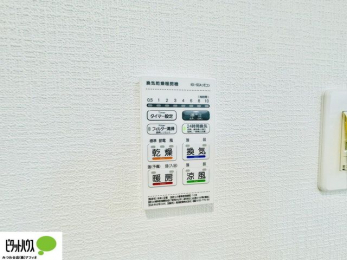 ���̑��@�{�H��ʐ^�@24���Ԋ��C�E���C�E�����E�����E�g�[�t��