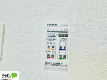 ���̑��@�{�H��ʐ^�@24���Ԋ��C�E���C�E�����E�����E�g�[�t��