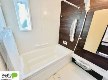 �����@�{�H��ʐ^�@�����̔�������Ă���闁���͍L�X�������B�x���͂��q�l�ƈꏏ�ɗV�тȂ������܂��ˁB