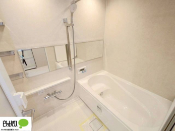 �����@1���̔�����������x���̓��͂��q�l�Ƃ̃R�~���j�P�[�V�����̏�Ƃ���