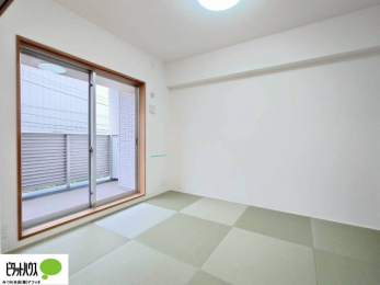 ���[�@�a���́A���q�l�ƗV�񂾂�A�Ǝ���������A�����Q�Ȃǎg������l�X�ł�