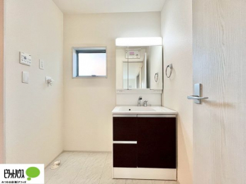 ���ʑ�E���ʏ��@�{�H��ʐ^�F�傫�ȋ��Ō��₷�����ʉ��ϑ�ł�