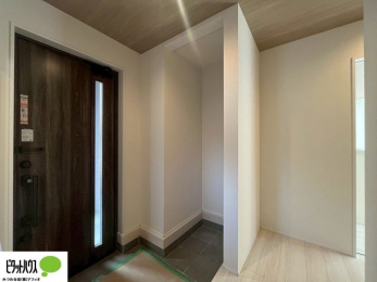 ���̑��@�A�E�g�h�A�p�i��x�r�[�J�[�A�K�[�f�j���O�̓���Ȃǂ����[���Ă����̂ɂ��֗��ȃV���[�Y�C���N���[�N