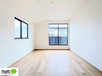 �Q���@�o���R�j�[�ւƑ������邢�����B