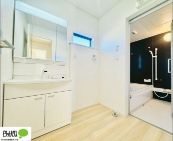 ���ʑ�E���ʏ��@�{�H��ʐ^�F���ʎ��ɏ���������A�J�r�\�h�ɂ��B�傫�ȋ��Ō��₷�����ʉ��ϑ�ł�