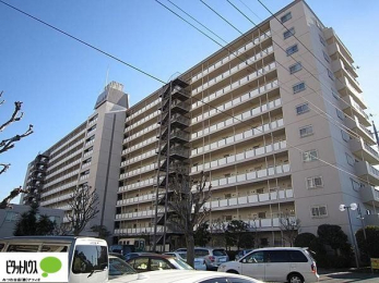 �O�ώʐ^�@JR�������u��сv�w�܂œk��7���B�C�I����т܂œk��4���B�Ǘ��̐��ǍD�Ȃ��Z�܂��ł��B