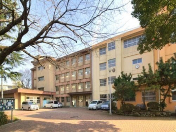 ���ӊ��@��t�s���퐶���w�Z �k��18���B 1370m