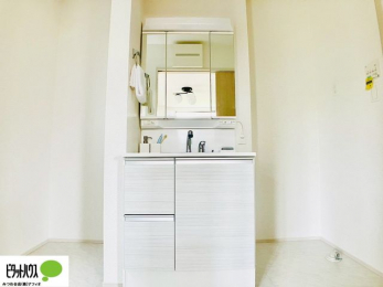 ���ʑ�E���ʏ��@�{�H��ʐ^�F�傫�ȋ��Ō��₷�����ʉ��ϑ�ł�