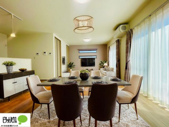 ���r���O�@���Ƌ�E���x�i�̓��C�A�E�g���C���[�W�������̂ŁA��������ۏ؂�����̂ł͂���܂���B