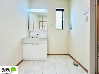 ���ʑ�E���ʏ��@�{�H��ʐ^�F�傫�ȋ��Ō��₷�����ʉ��ϑ�ł�