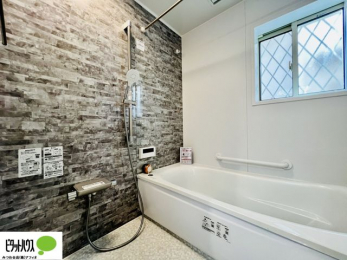 �����@�{�H��ʐ^�@�����̔�������Ă���闁���͍L�X�������B�x���͂��q�l�ƈꏏ�ɗV�тȂ������܂��ˁB