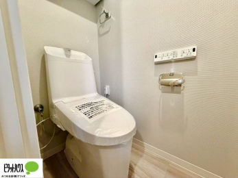 �g�C���@�����Ȑ��@�\�t�������V�����[�g�C��