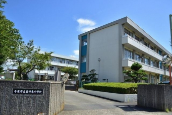 ���ӊ��@��t�s��/�^�������w�Z �k��8���B 640m