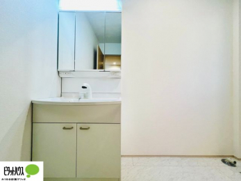 ���ʑ�E���ʏ��@�{�H��ʐ^�@�g���₷���V���v���Ȑ��ʉ��ϑ�B�����̎x�x�͂�������n�܂�܂��B