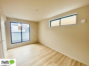 �Q���@�o���R�j�[�ւƑ������邢�����B