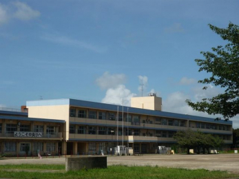 ���ӊ��@�l�X���s���������w�Z �k��20���B 1600m