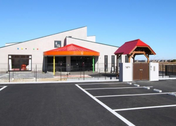 ���ӊ��@�ڂ݂̐X�ۈ牀 �k��10���B 800m