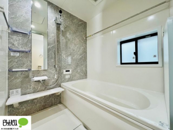 �L�b�`���@�V�z�Ȃ�ł͂̃s�J�s�J�̃L�b�`���͖����̂��������y�������Ă���܂��ˁB