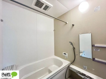 �����@�{�H��ʐ^�@�����̔�������Ă���闁���͍L�X�������B�x���͂��q�l�ƈꏏ�ɗV�тȂ������܂��ˁB