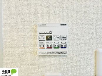 ���̑��@�{�H��ʐ^�@24���Ԋ��C�E���C�E�����E�����E�g�[�t��