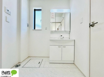 ���ʑ�E���ʏ��@�{�H��ʐ^�@�g���₷���V���v���Ȑ��ʉ��ϑ�B�����̎x�x�͂�������n�܂�܂��B