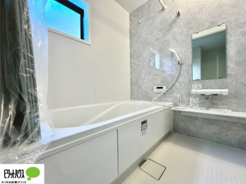 �����@�{�H��ʐ^�@�����̔�������Ă���闁���͍L�X�������B�x���͂��q�l�ƈꏏ�ɗV�тȂ������܂��ˁB