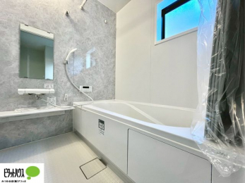 �����@�{�H��ʐ^�@�����̔�������Ă���闁���͍L�X�������B�x���͂��q�l�ƈꏏ�ɗV�тȂ������܂��ˁB