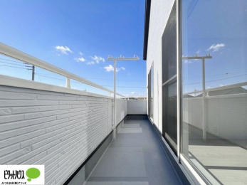 ���̑��@�z�c�₽������̐��󕨂������郏�C�h�o���R�j�[