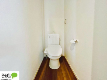 �g�C���@�{�H��ʐ^�@1�E2�K�E�H�V�����b�g�g�C�������B