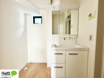 ���ʑ�E���ʏ��@�{�H��ʐ^�@�g���₷���V���v���Ȑ��ʉ��ϑ�B�����̎x�x�͂�������n�܂�܂��B