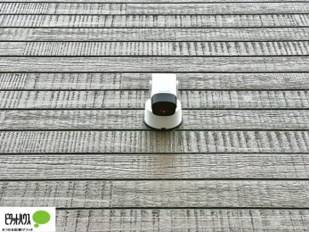 �@���C�����X�Z���T�[�J�����B�J�����{�̂�WiFi�ڑ�����ΐ�p�v����ʂ��ĉf���m�F���\�ł��B