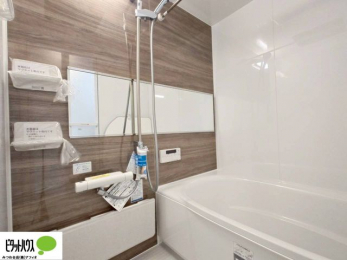 �����@1���̔�����������x���̓��͂��q�l�Ƃ̃R�~���j�P�[�V�����̏�Ƃ���