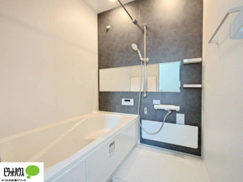 �����@1���̔�����������x���̓��͂��q�l�Ƃ̃R�~���j�P�[�V�����̏�Ƃ���