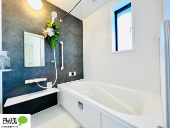 �����@�{�H��ʐ^�@�����̔�������Ă���闁���͍L�X�������B�x���͂��q�l�ƈꏏ�ɗV�тȂ������܂��ˁB