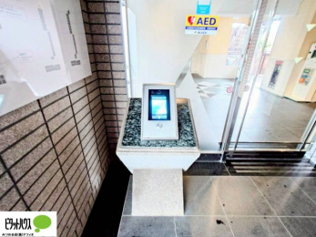 ���r���O�@���S�̃I�[�g���b�N