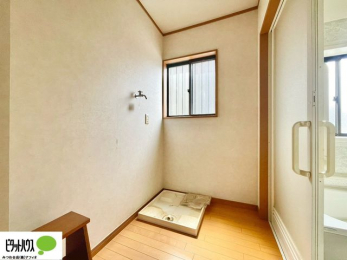 ���̑��@���ʎ��ɏ���������A�J�r�\�h�ɂ��B�傫�ȋ��Ō��₷�����ʉ��ϑ�ł�