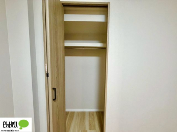 ���[�@���ꂼ��̂������Ɏ��[�X�y�[�X������̂Ńv���C�x�[�g�ȉו����g�߂ɒu�����Ƃ��ł��܂��B